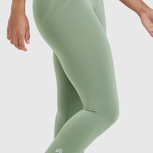 New Effortless Seamless Leggings - Picture 3 of 8